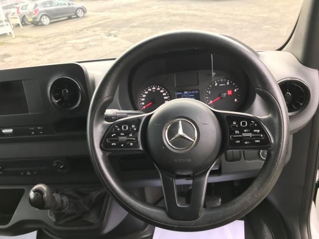 2020 Mercedes-Benz Sprinter 3.5T 316 CDI LUTON VAN (KV70POF) Image 14