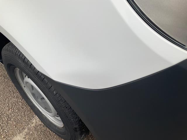 2021 Mercedes-Benz Sprinter 316 CDI L3  Luton Tail Lift (KV70VSX) Image 28