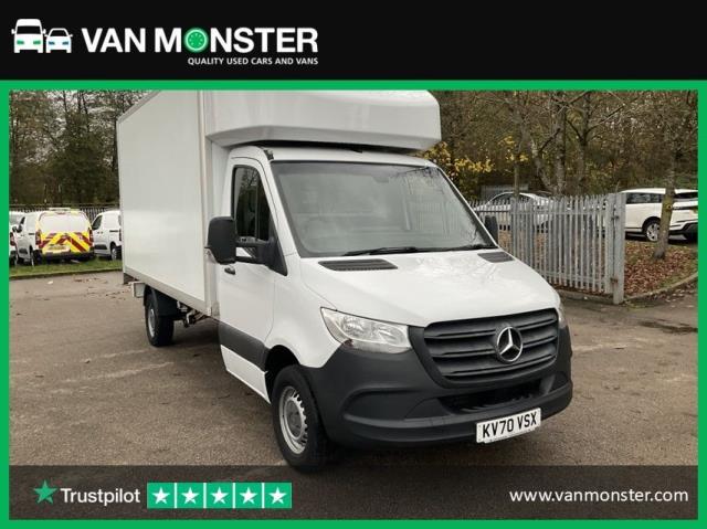 2021 Mercedes-Benz Sprinter 316 CDI L3  Luton Tail Lift (KV70VSX)