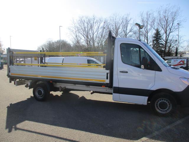 2021 Mercedes-Benz Sprinter SPRINTER 315CDI L3 DIESEL RWD  3.5t Progressive Dropside (KV71WZN) Image 3