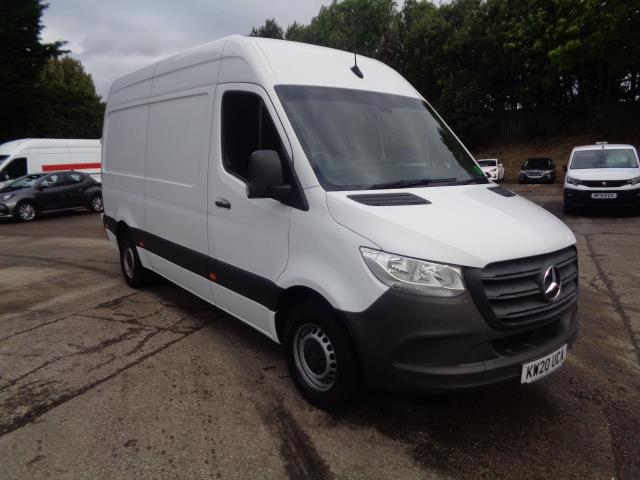 2020 Mercedes-Benz Sprinter 3.5T H2 L2 Van (KW20UCA) Image 4