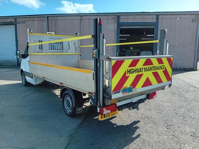 2020 Mercedes-Benz Sprinter 316CDI 13FT DROPSIDE 160PS EURO 6  TAIL LIFT AUTO  (KW20ZZT) Image 5