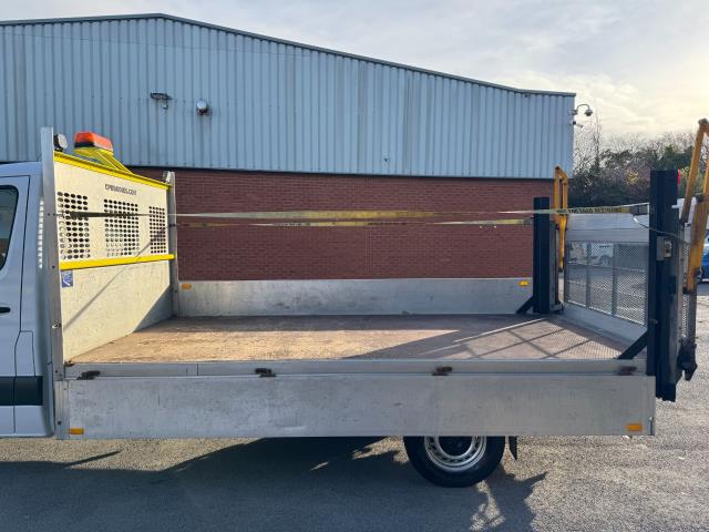 2021 Mercedes-Benz Sprinter L3 315 DROPSIDE (TAIL LIFT) EURO 6 (KW21CVN) Image 44
