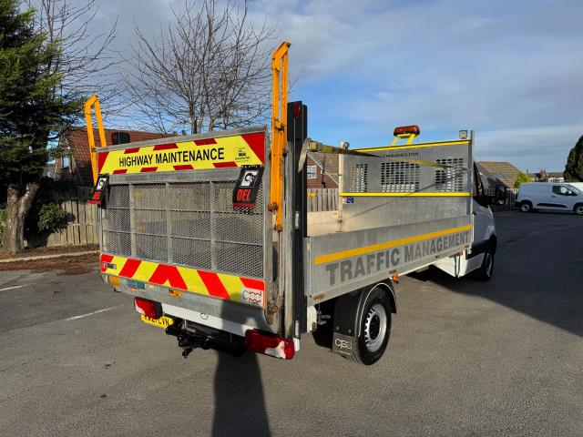 2021 Mercedes-Benz Sprinter L3 315 DROPSIDE (TAIL LIFT) EURO 6 (KW21CVN) Image 9