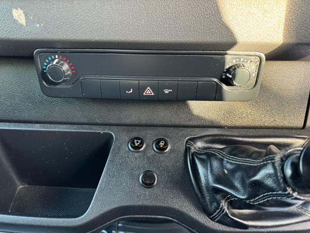 2021 Mercedes-Benz Sprinter L3 315 DROPSIDE (TAIL LIFT) EURO 6 (KW21CVN) Image 31