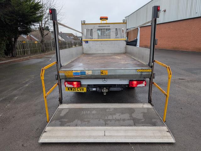 2021 Mercedes-Benz Sprinter 3.5T Progressive Dropside 315 CDI (KW21CVR) Image 19