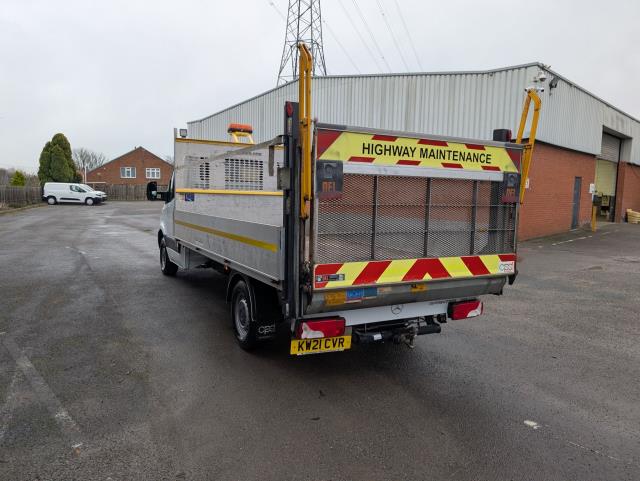 2021 Mercedes-Benz Sprinter 3.5T Progressive Dropside 315 CDI (KW21CVR) Image 6