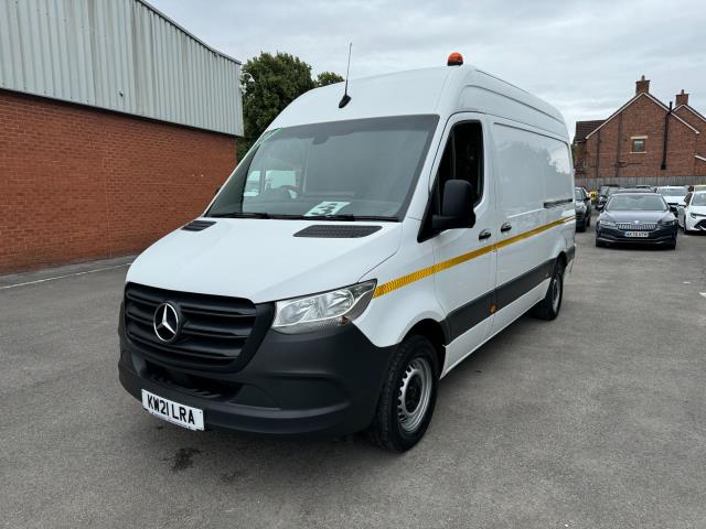 2021 Mercedes-Benz Sprinter 3.5T H2 Progressive Van (KW21LRA) Image 4