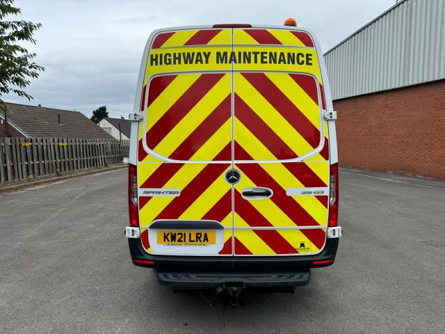 2021 Mercedes-Benz Sprinter 3.5T H2 Progressive Van (KW21LRA) Image 8