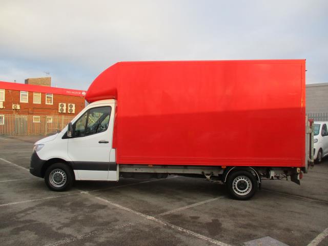 2019 Mercedes-Benz Sprinter 314 L3 RWD 3.5 TONNE LUTON TAIL LIFT (KX19TWM) Image 8