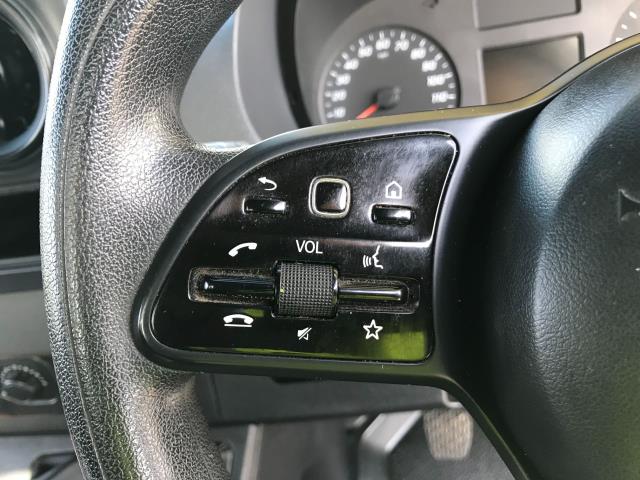 2019 Mercedes-Benz Sprinter 316 L3 3.5T DROPSIDE (KX19UXN) Image 24
