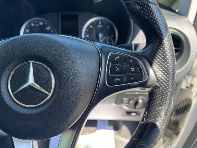 2021 Mercedes-Benz Vito 116 CDI Progressive Van 9G-Tronic (KX21GCM) Image 24