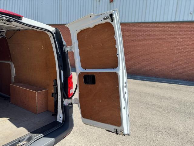 2021 Mercedes-Benz Vito 116 CDI Progressive Van 9G-Tronic (KX21GCM) Image 61