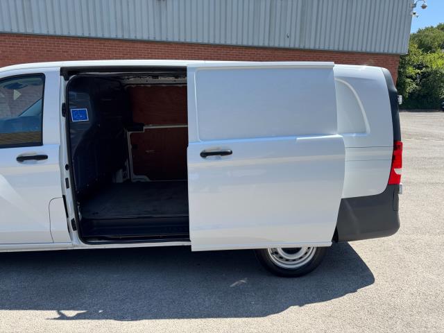 2021 Mercedes-Benz Vito 116 CDI Progressive Van 9G-Tronic (KX21GCM) Image 49