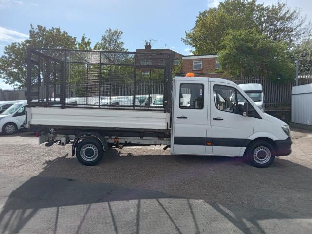 2017 Mercedes-Benz Sprinter 3.5T Crew Cab CAGED Tipper (KY67LZT) Image 12