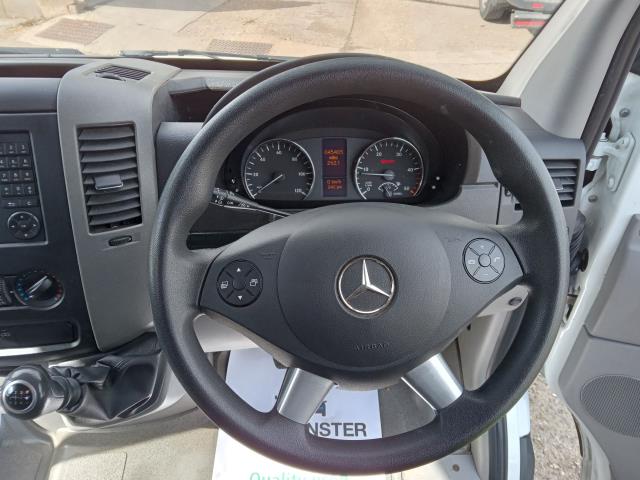 2017 Mercedes-Benz Sprinter 3.5T Crew Cab CAGED Tipper (KY67LZT) Image 20