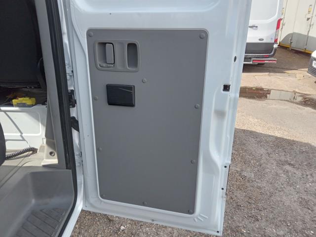 2017 Mercedes-Benz Sprinter 3.5T Crew Cab CAGED Tipper (KY67LZT) Image 38