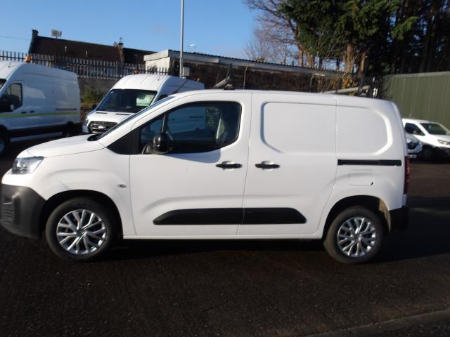 2022 Citroen Berlingo 1.5 Bluehdi 1000Kg Enterprise Pro 100Ps [6 Speed] (LB71XTW) Image 4