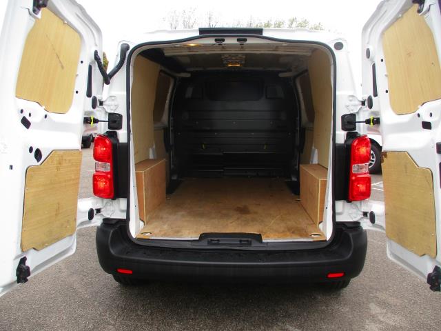 2021 Citroen Dispatch 1400 2.0 Bluehdi 120 Van Enterprise (LC71OWU) Image 31