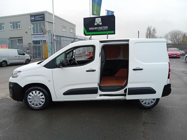2022 Citroen Berlingo L1 1000 1.5BLUE HDI ENTERPRISE PRO 100PS EURO 6 (LE71JNJ) Image 10