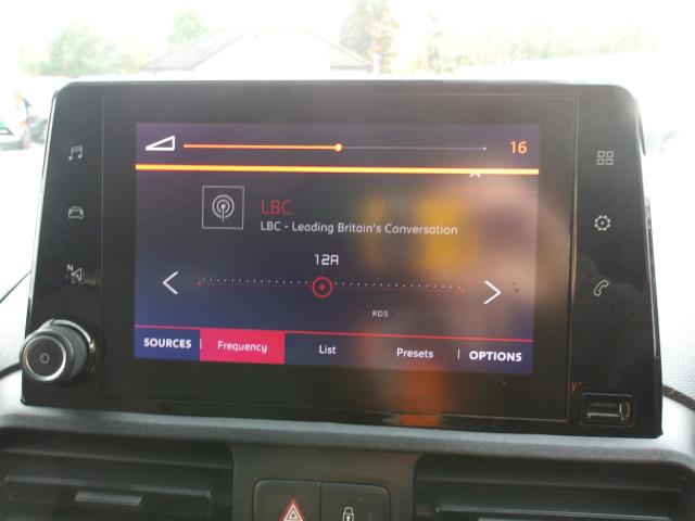 2022 Citroen Berlingo 1.5 Bluehdi 1000Kg Enterprise Pro 100Ps [6 Speed] (LE71JWG) Image 27