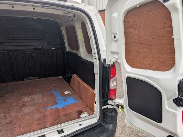 2020 Citroen Berlingo 1.5 Bluehdi 1000Kg Enterprise 100Ps (LF20UXA) Image 19