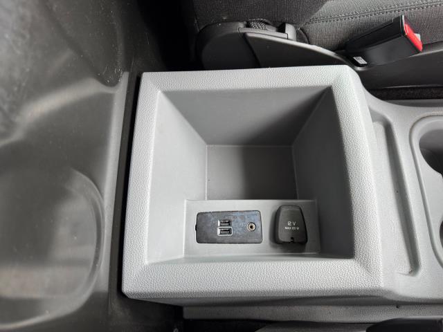 2021 Levc Vn5 110 Kw 31 Kwh Business Van Auto (LL71EEJ) Image 35