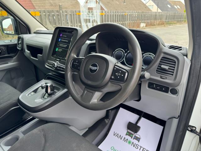 2021 Levc Vn5 110 Kw 31 Kwh Business Van Auto (LL71EEJ) Image 14