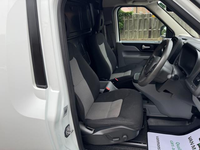 2021 Levc Vn5 110 Kw 31 Kwh Business Van Auto (LL71EEJ) Image 16