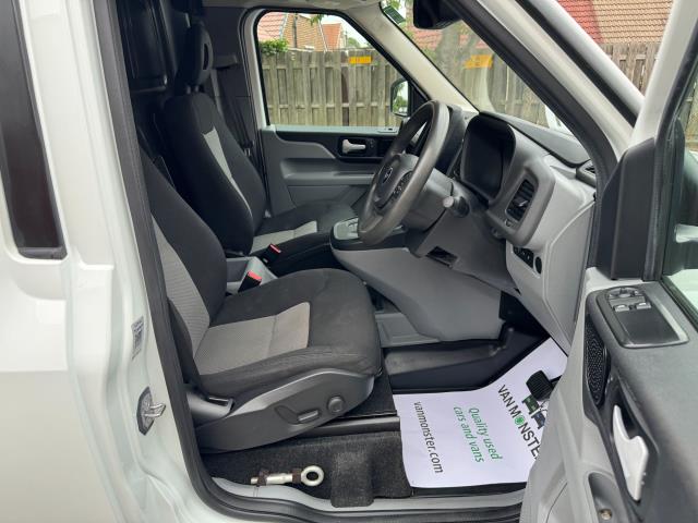 2021 Levc Vn5 110 Kw 31 Kwh Business Van Auto (LL71EEJ) Image 15