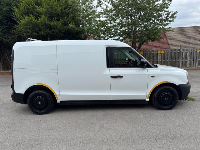 2021 Levc Vn5 110 Kw 31 Kwh Business Van Auto (LL71EEJ) Image 10