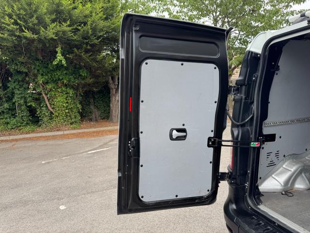 2021 Levc Vn5 110 Kw 31 Kwh Business Van Auto (LL71EEJ) Image 57