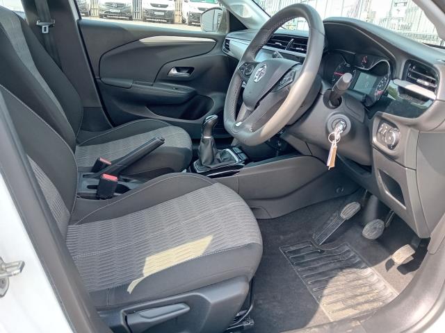 2023 Vauxhall Corsa 1.2 Design 5Dr (LM23VFU) Image 17