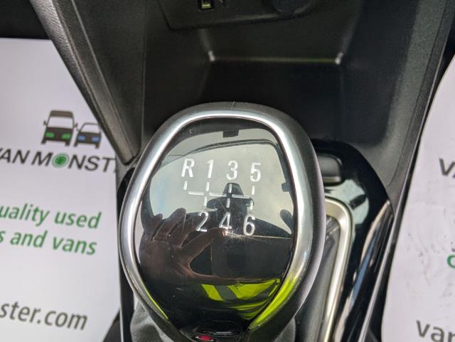 2023 Vauxhall Corsa 1.2 Turbo Ultimate 5Dr (LM23VXX) Image 18