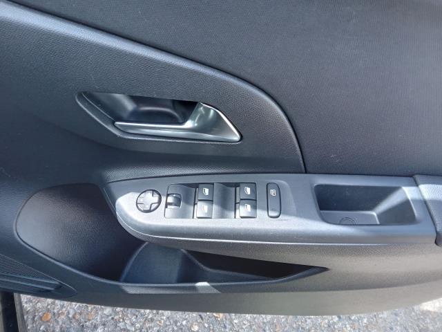 2023 Vauxhall Corsa 1.2 Turbo Design 5Dr Auto (LM23YCC) Image 35