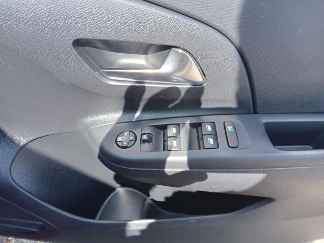 2022 Vauxhall Corsa 1.2 Design 5Dr (LO72VDK) Image 22