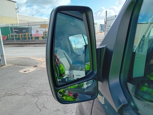 2022 Ford Transit Custom 280 L1 2.0TDCI ECOBLUE 105PS LOW ROOF LEADER EURO 6 (LR22VOC) Image 41
