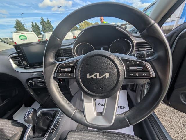 2023 Kia Ceed 1.5T Gdi Isg 2 5Dr (MH23FDX) Image 21