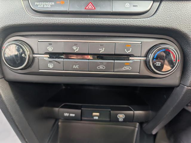 2023 Kia Ceed 1.5T Gdi Isg 2 5Dr (MH23FDX) Image 23