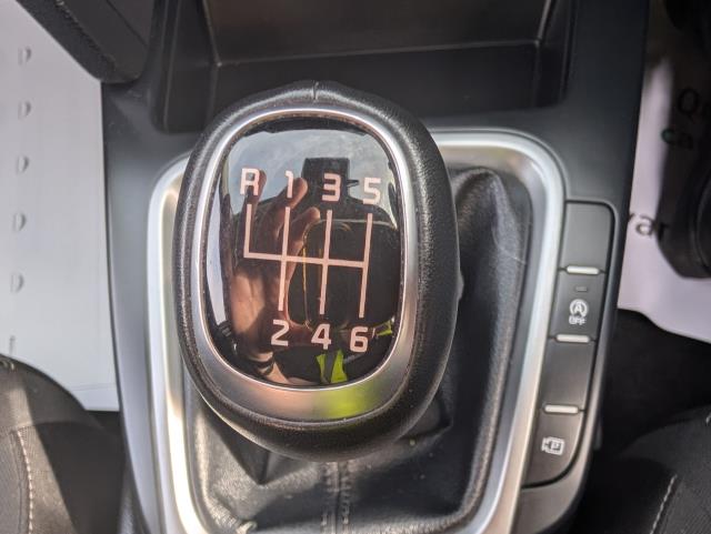 2023 Kia Ceed 1.5T Gdi Isg 2 5Dr (MH23FDX) Image 25