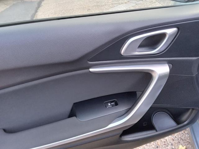 2023 Kia Ceed 1.5T Gdi Isg 2 5Dr (MH23FDY) Image 17