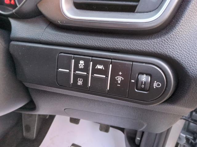 2023 Kia Ceed 1.5T Gdi Isg 2 5Dr (MH23FDY) Image 39