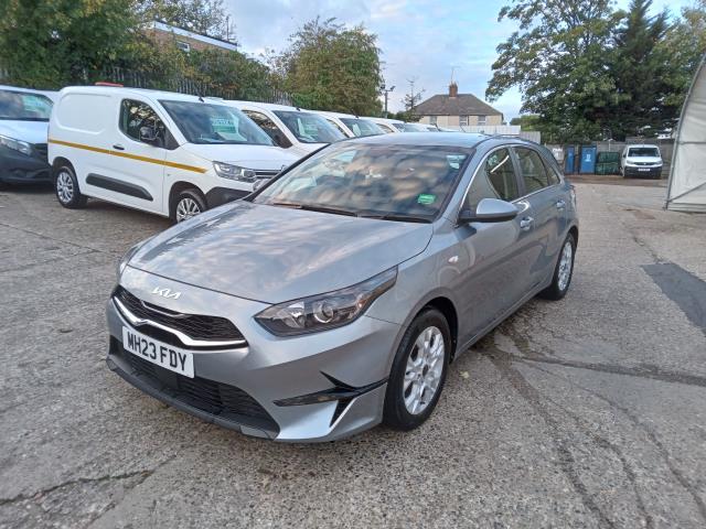 2023 Kia Ceed 1.5T Gdi Isg 2 5Dr (MH23FDY) Image 4