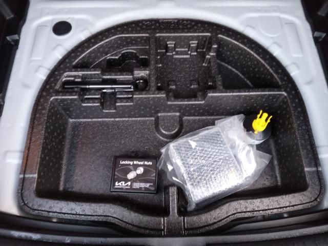 2023 Kia Ceed 1.5T Gdi Isg 2 5Dr (MH23FDY) Image 24