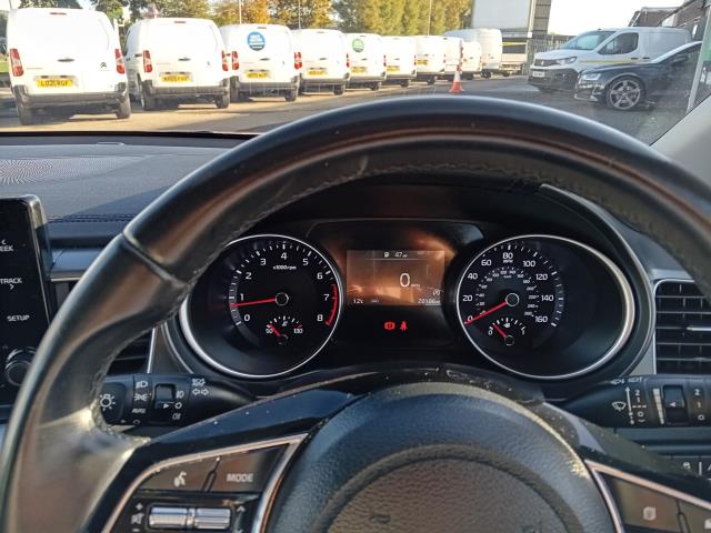 2023 Kia Ceed 1.5T Gdi Isg 2 5Dr (MH23FEG) Image 28