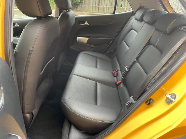 2022 Kia Picanto 1.0 X-Line S 5Dr (MJ71UWU) Image 17