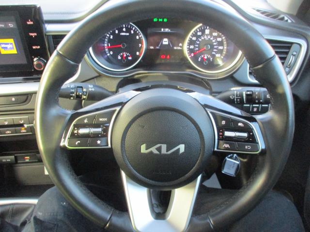 2023 Kia Ceed 1.5T Gdi Isg 2 5Dr (MJ73VPL) Image 16