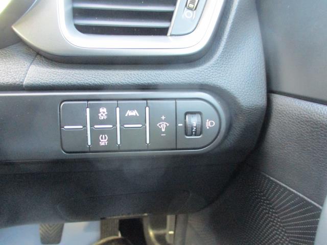 2023 Kia Ceed 1.5T Gdi Isg 2 5Dr (MJ73VPL) Image 18