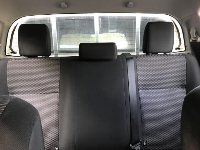 2021 Toyota Hilux Active D/Cab Pick Up 2.4 D-4D (MK21USP) Image 32