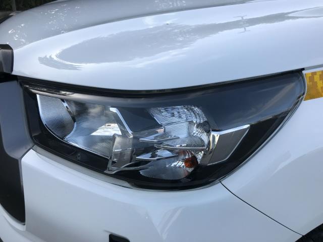 2021 Toyota Hilux Active D/Cab Pick Up 2.4 D-4D (MK21USP) Image 14